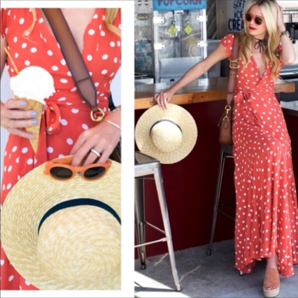 SOLD OUT!🎉HP🎉🆕Polka Dot Faux Wrap Maxi Dress - Picture 4 of 7